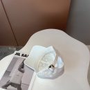 Balenciage BB Sprayed White Cap