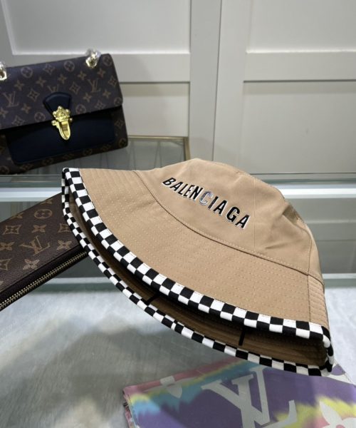 Balenciage Bucket Hat Beige Hat