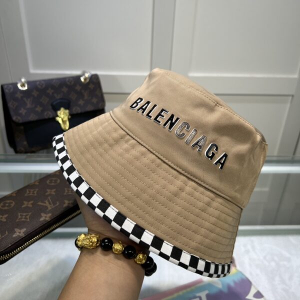 Balenciage Bucket Hat Beige Hat