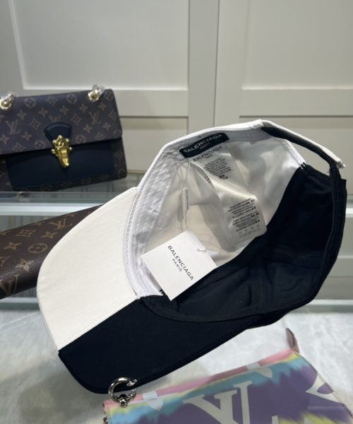 Balenciage Logo Cap Black/White Cap