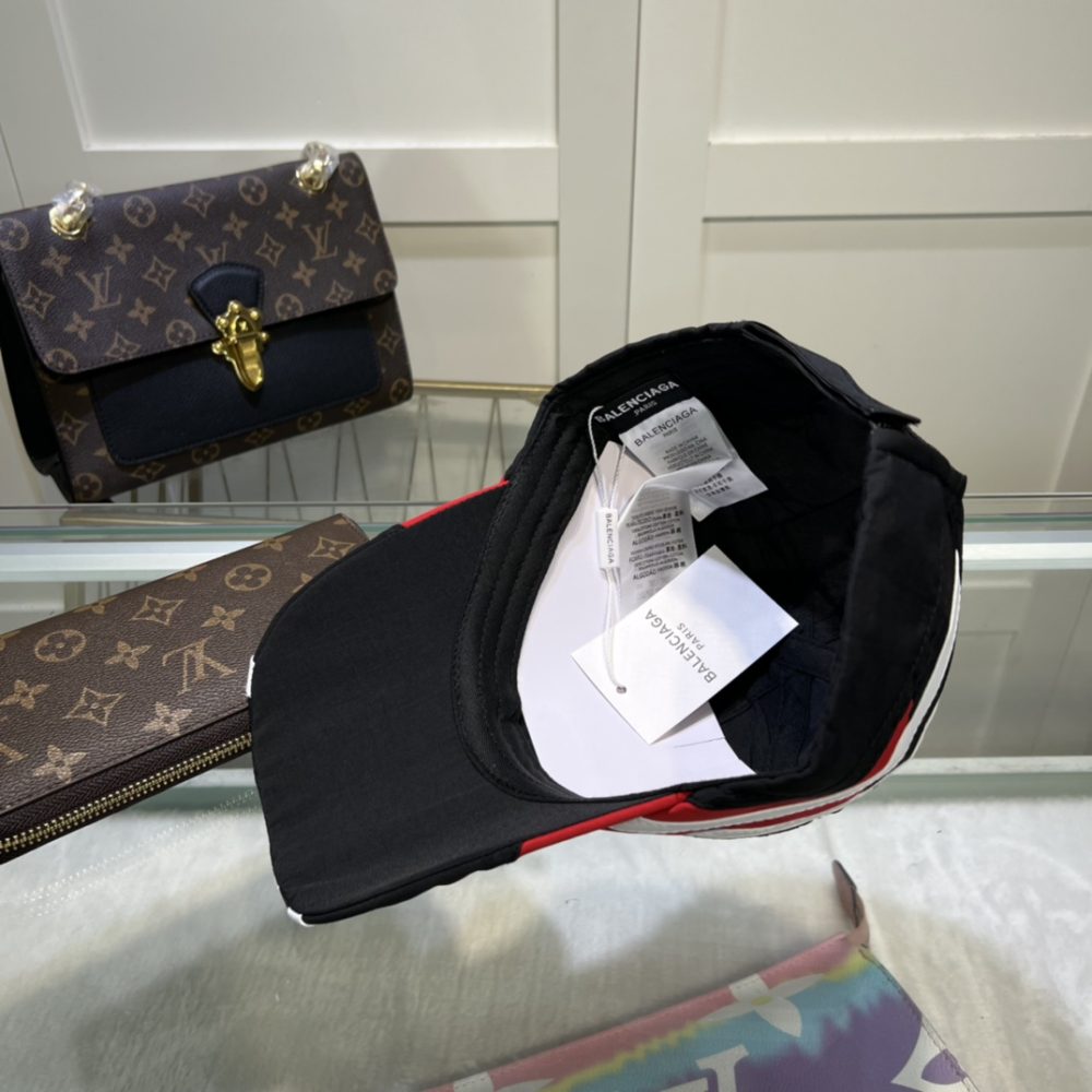 Balenciage Logo Visor Cap Black Cap - Image 3