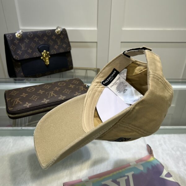Balenciage Political Campaign Cancelled Beige Cap