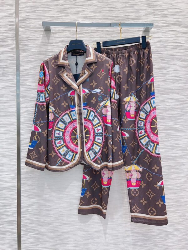 Big Circle Pattern Pants And Shirt Pyjama Brown For Women