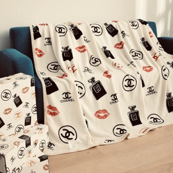 BL001 – Fashion Blanket