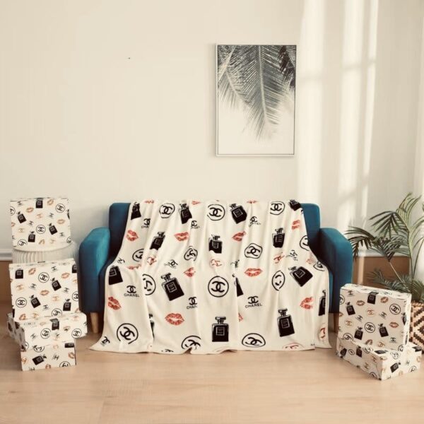 BL001 – Fashion Blanket
