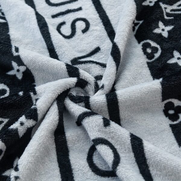 BL002 – Fashion Blanket