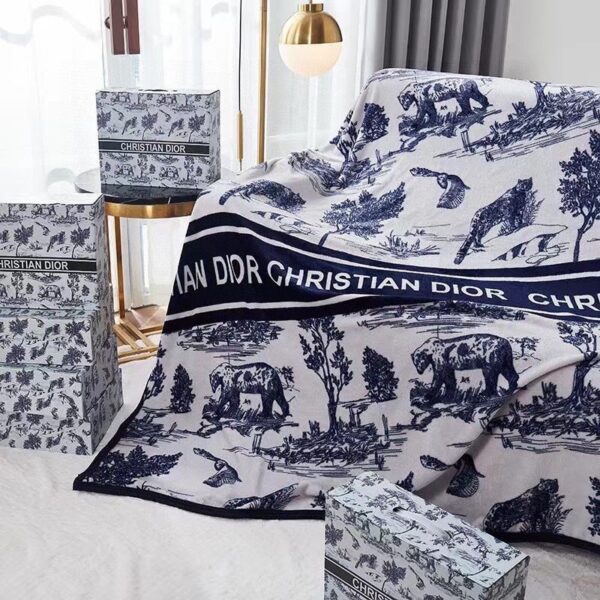 BL008 – Fashion Blanket