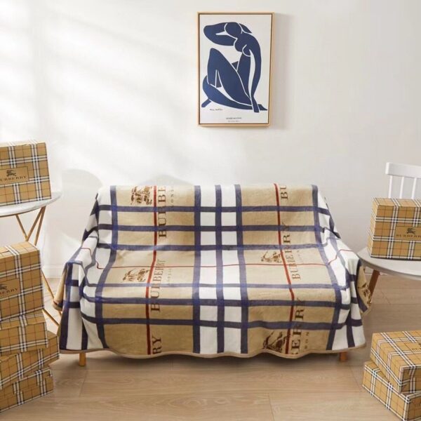 BL010 – Fashion Blanket