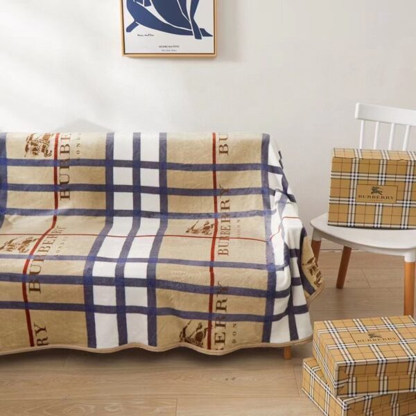 BL010 – Fashion Blanket