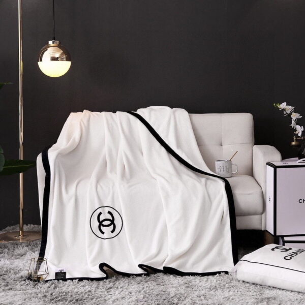 BL015 – Fashion Blanket
