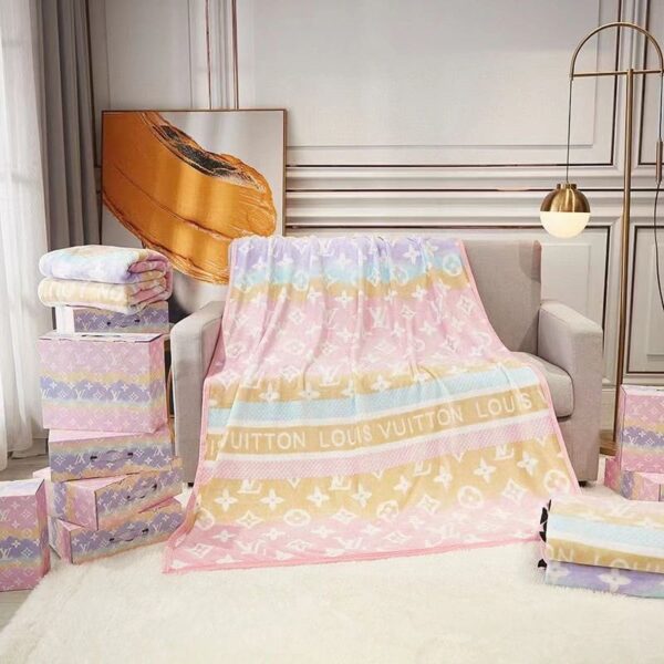 BL022 – Fashion Blanket