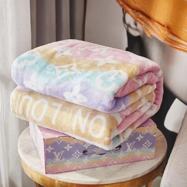 BL022 – Fashion Blanket