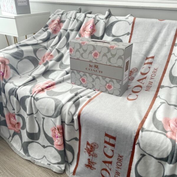 BL024 – Fashion Blanket