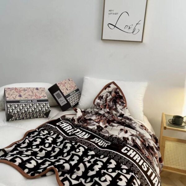 BL026 – Fashion Blanket