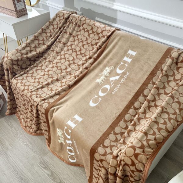 BL043 – Fashion Blanket