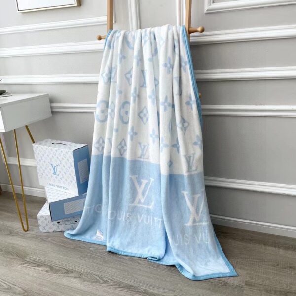 BL047 – Fashion Blanket
