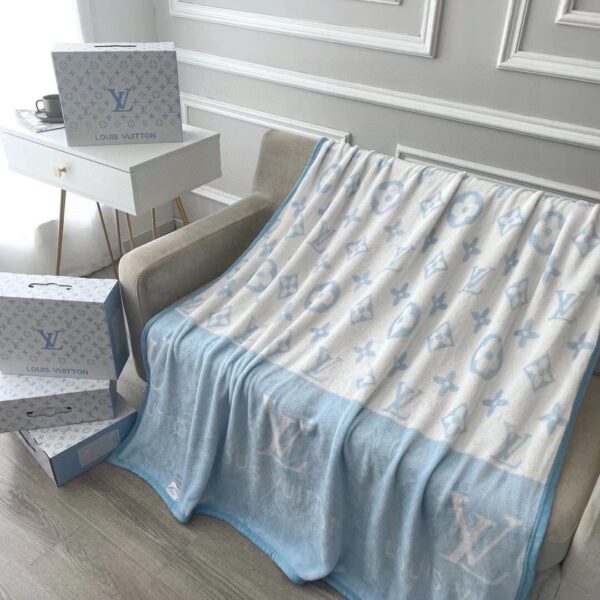 BL047 – Fashion Blanket