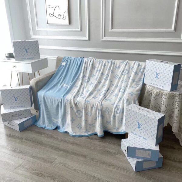 BL047 – Fashion Blanket
