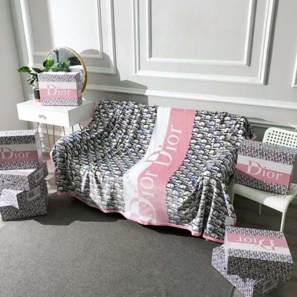 BL051 – Fashion Blanket