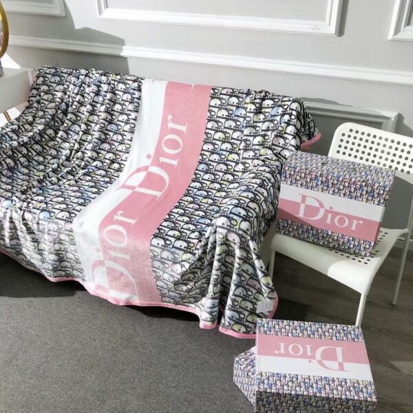 BL051 – Fashion Blanket