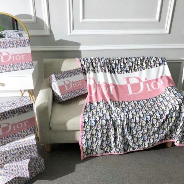 BL051 – Fashion Blanket