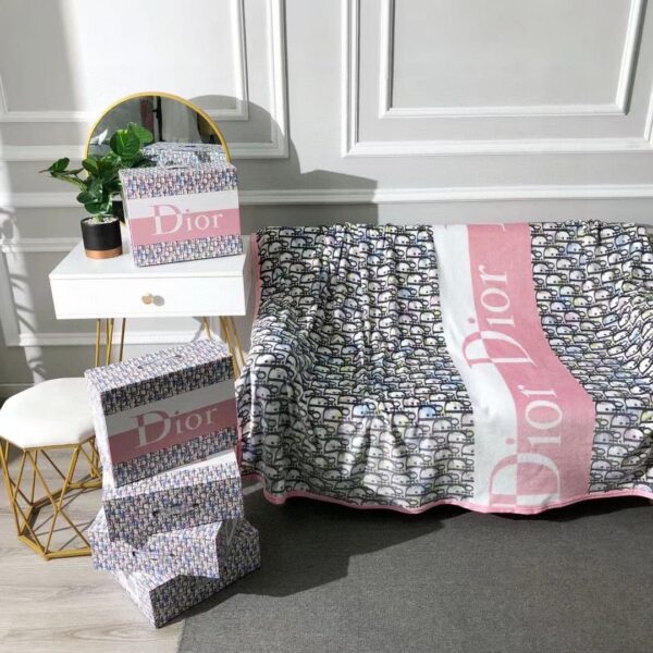 BL051 – Fashion Blanket