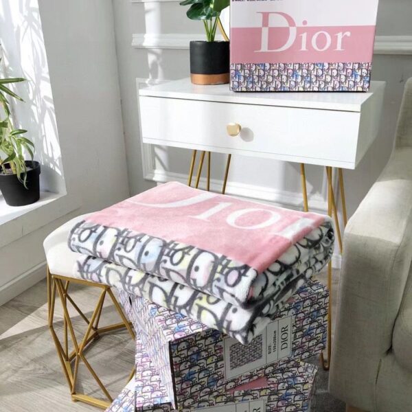 BL051 – Fashion Blanket