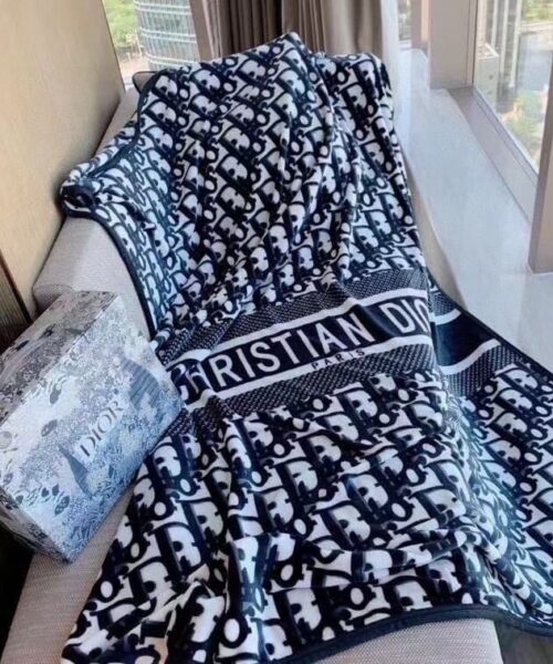 BL052 – Fashion Blanket
