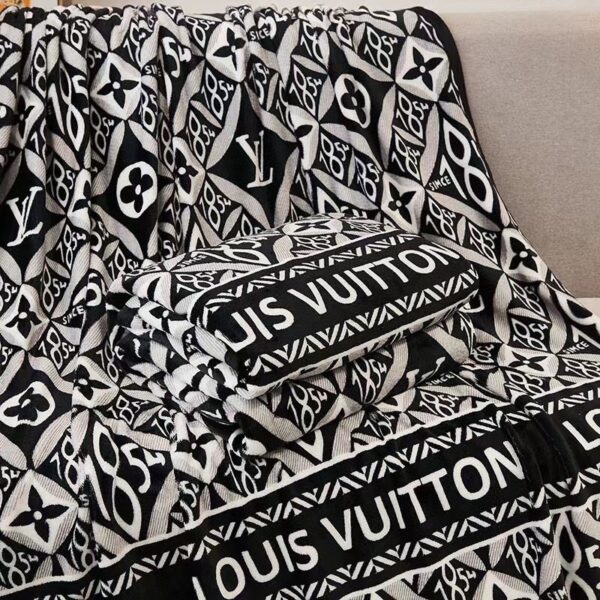 BL053 – Fashion Blanket
