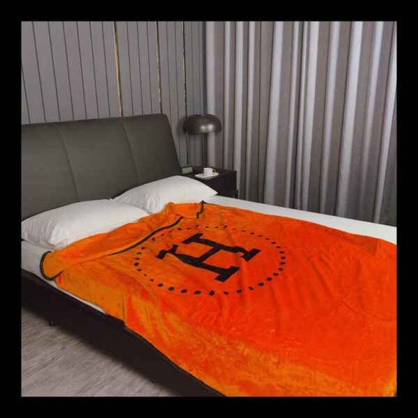 BL056 – Fashion Blanket