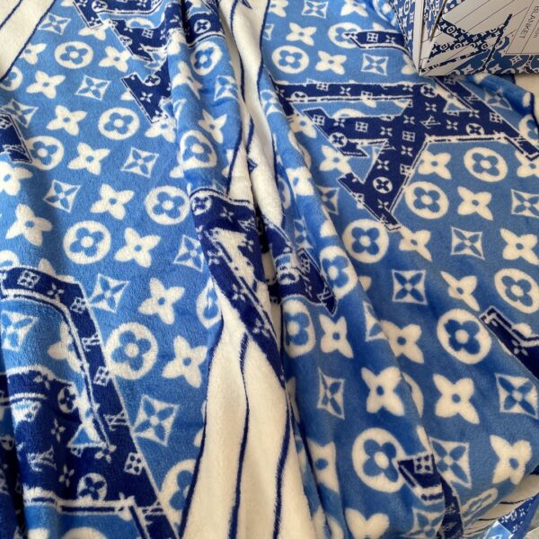 BL063 – Fashion Blanket