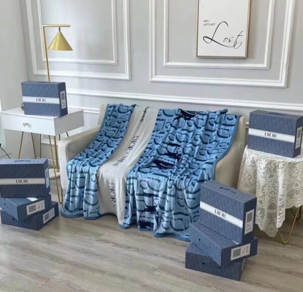 BL067 – Fashion Blanket