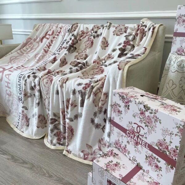 BL068 – Fashion Blanket