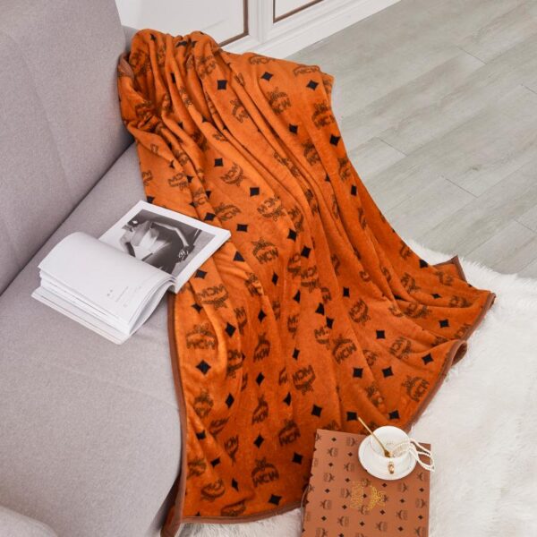 BL072 – Fashion Blanket