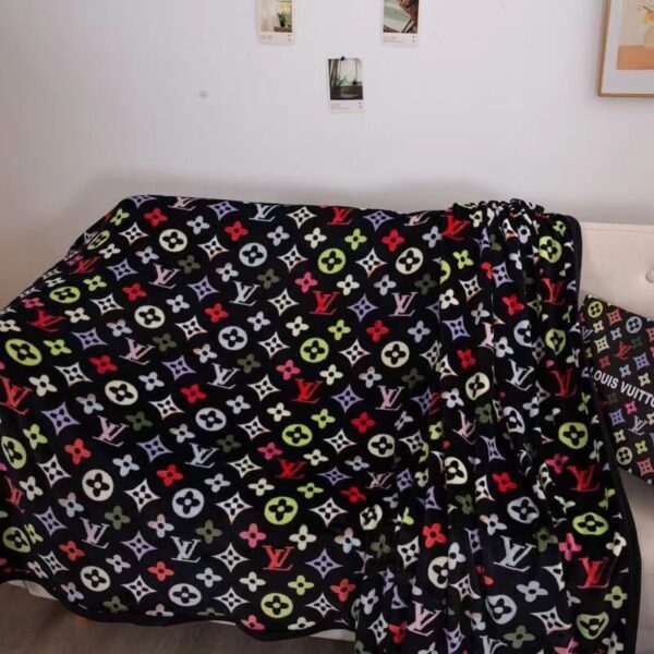 BL075 – Fashion Blanket