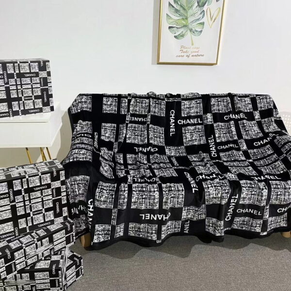 BL076 – Fashion Blanket
