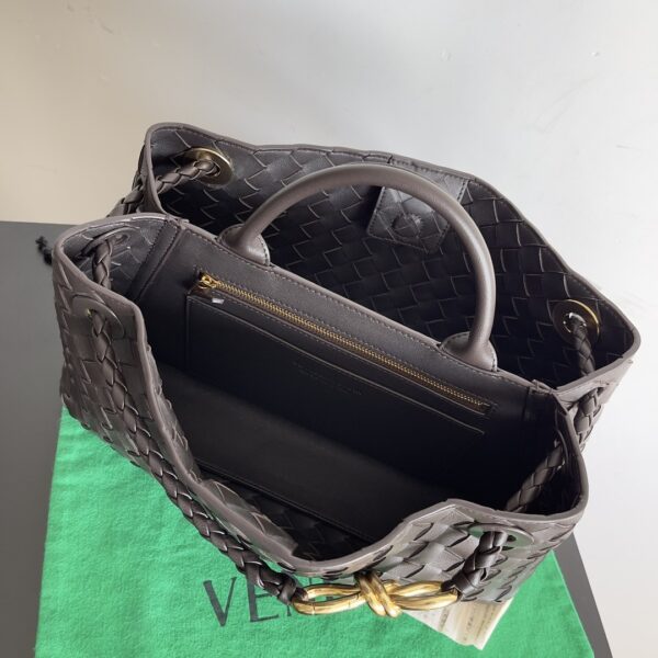 Bottega Veneta Andiamo Medium Bag Brown/Black/White For Women 30cm / 11.8in