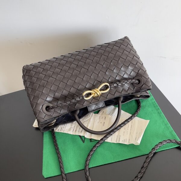 Bottega Veneta Andiamo Medium Bag Brown/Black/White For Women 30cm / 11.8in