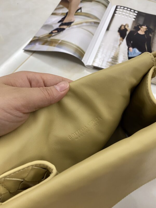 Bottega Veneta Backpack Beige, For Women, Women's Bags 8.9in/22.5cm