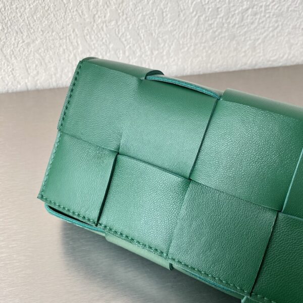 Bottega Veneta Belt Cassette Dark Green, For Women, Women’s Bags 6.9in/17.5cm