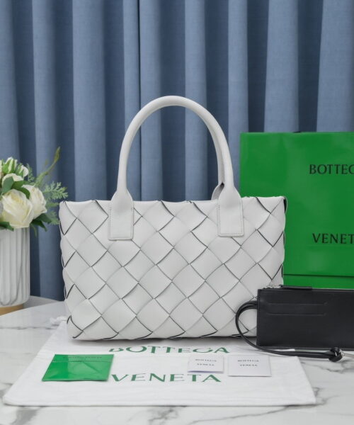 Bottega Veneta Braided Maxi Cava Tote Bag White, For Women, Women's Bags 13.8in/35cm