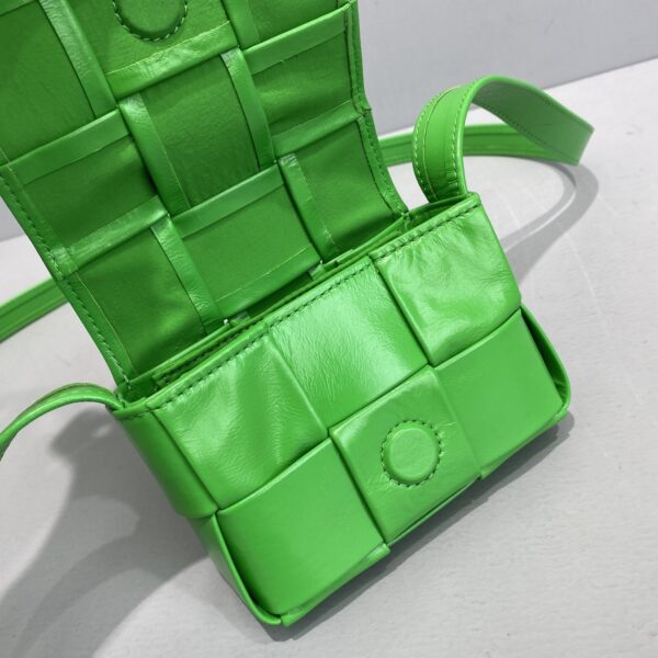 Bottega Veneta Candy Cassette Green, For Women, Women's Bags 4.7in/12cm 667048VCQ723724