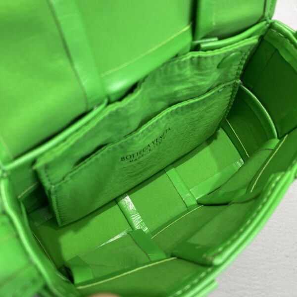 Bottega Veneta Candy Cassette Green, For Women, Women's Bags 4.7in/12cm 667048VCQ723724