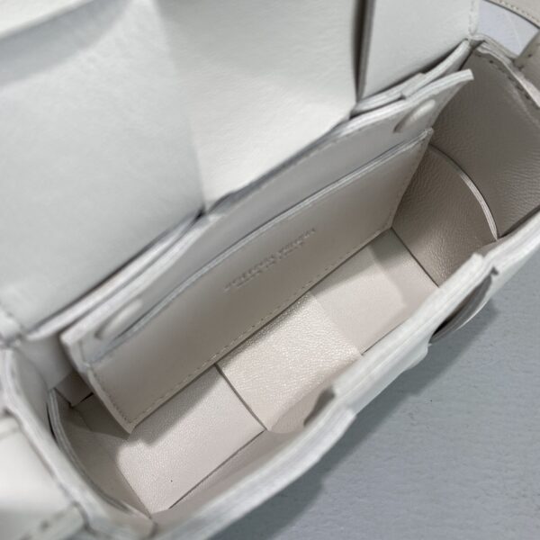 Bottega Veneta Candy Cassette White, For Women, Women's Bags 4.7in/12cm 666688VMAY19009
