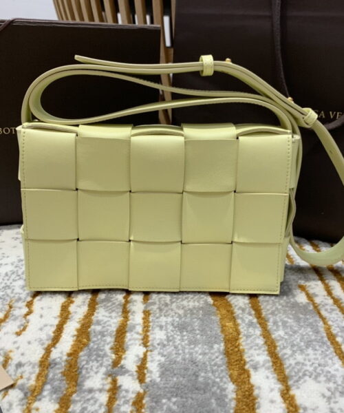 Bottega Veneta Cassette Bag For Women 9.1in/23cm In Light Yellow