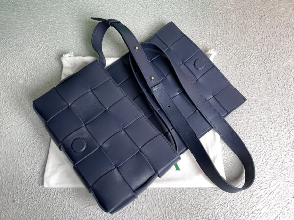 Bottega Veneta Cassette Dark Blue, For Women, Women’s Bags 9.1in/23cm