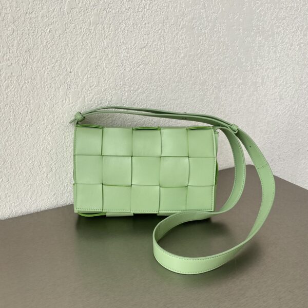 Bottega Veneta Cassette Green, For Women, Women’s Bags 9in/23cm