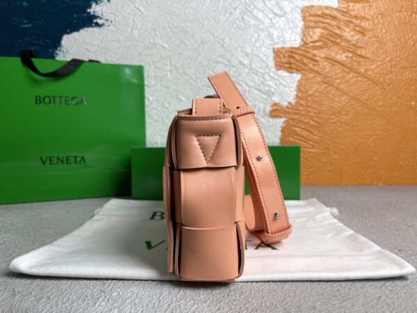 Bottega Veneta Cassette Light Orange, For Women, Women’s Bags 9.1in/23cm