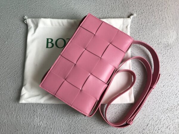 Bottega Veneta Cassette Light Pink, For Women, Women’s Bags 9.1in/23cm
