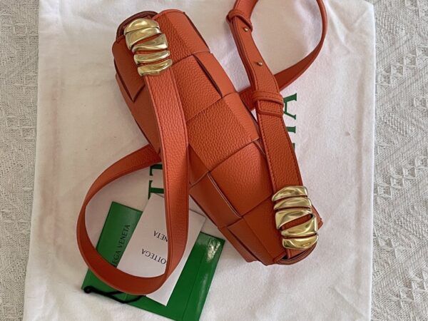 Bottega Veneta Cassette Orange, For Women, Women’s Bags 9.1in/23cm